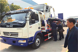 镇海汽车道路救援拖车价格